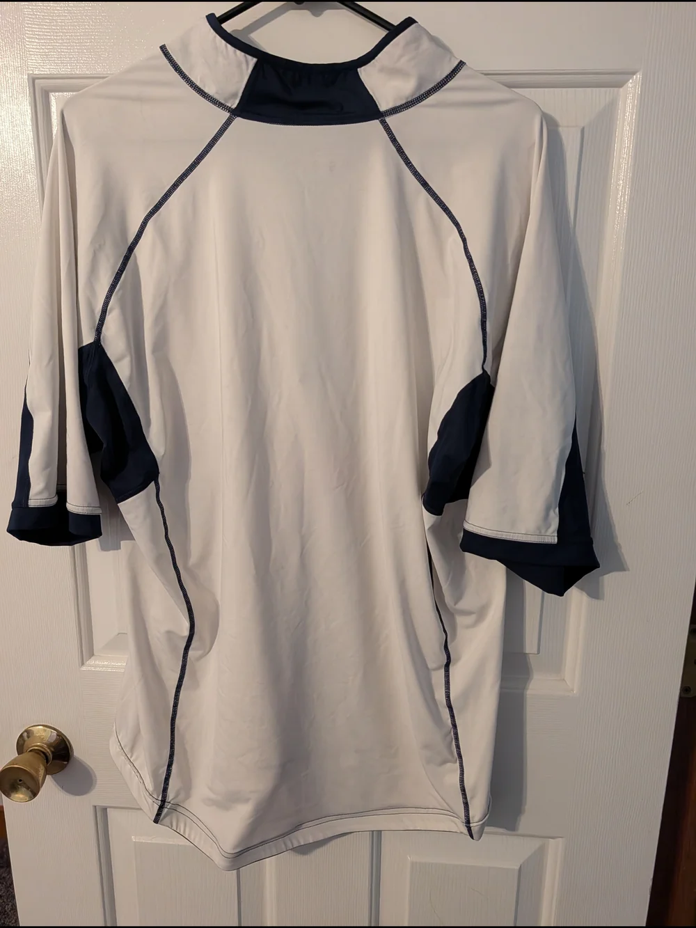 Coolibar White and Navy Short-Sleeve Men's Rash Guard